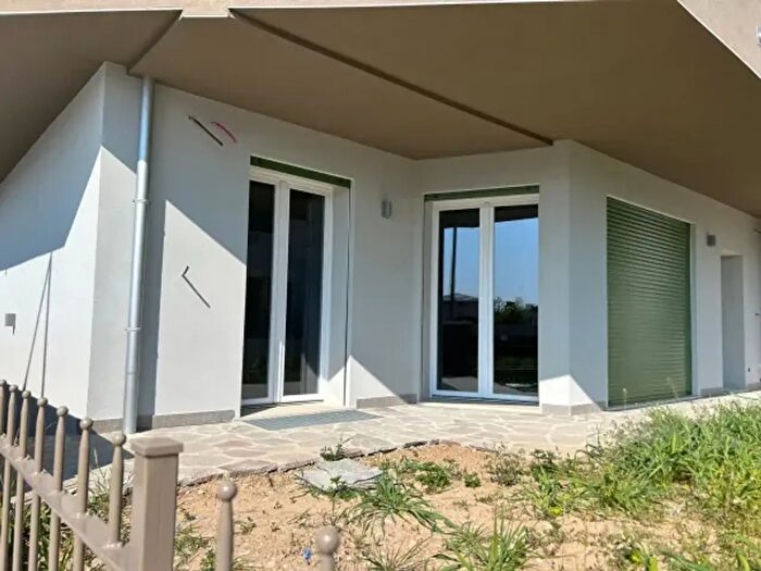 Appartamento trilocale in vendita in Via Gioacchino Rossini, Martinengo