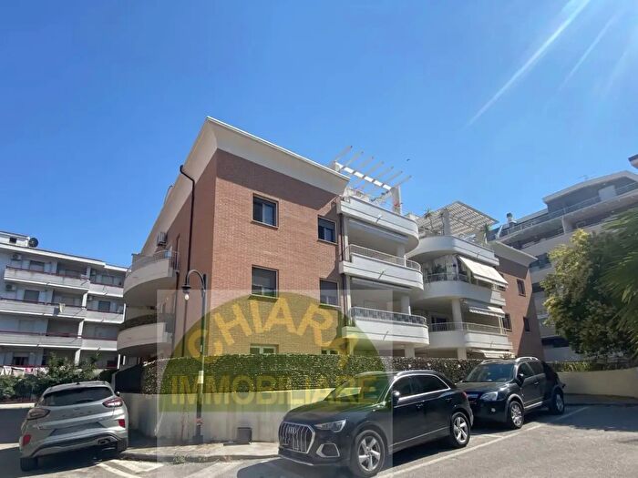 Appartamento trilocale in vendita in Corso Giuseppe Mazzini, Vasto