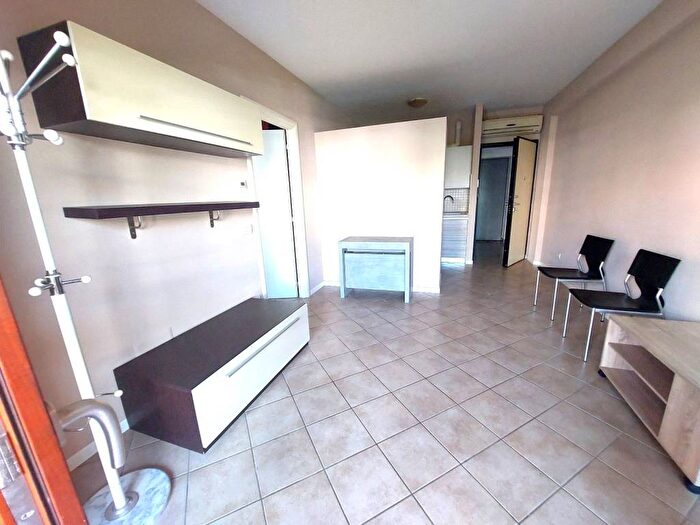 Appartamento bilocale in affitto in Via Louis Armstrong, Montanara Cinghio, Parma