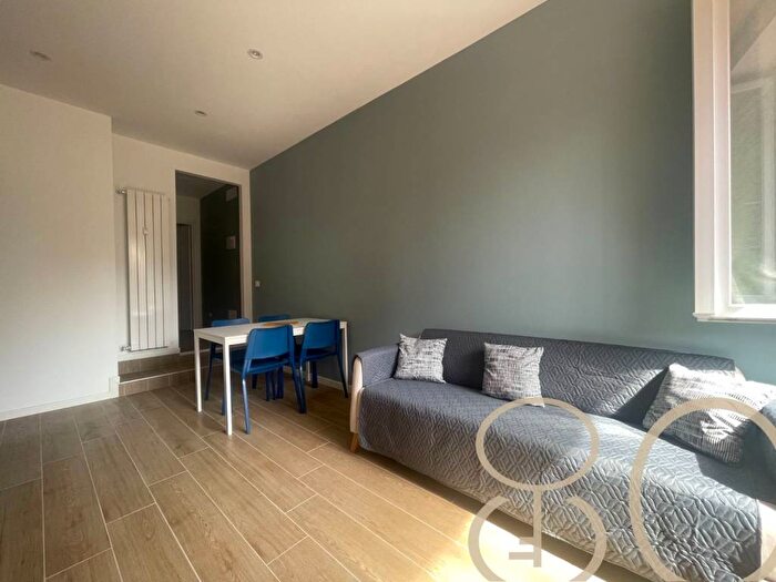 Appartamento bilocale in affitto in Via Roberto Bellarmino, Chiesa Rossa, Milano