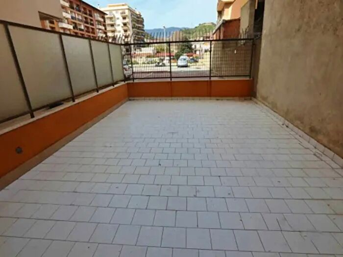 Appartamento bilocale in affitto in Via Catania, Messina