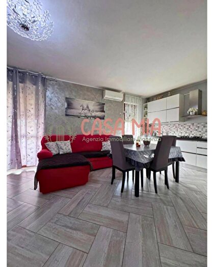 Appartamento trilocale in vendita in Via Fulgosi, Gragnano Trebbiense