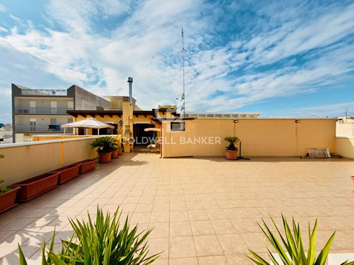 Appartamento quadrilocale in vendita in Via Monsignore Bernardino Frascolla, Andria