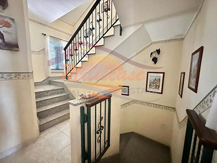 Appartamento quadrilocale in vendita in Viae Epipoli, Siracusa