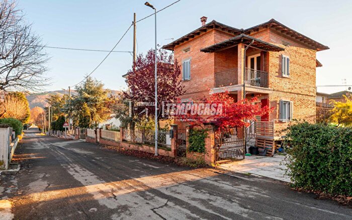 Casa quadrilocale in vendita in Castellarano