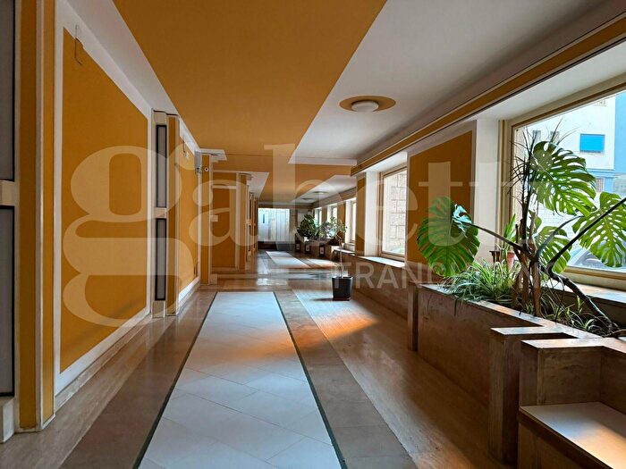 Appartamento con 5 locali in vendita in Via Garibaldi, Nocera Inferiore