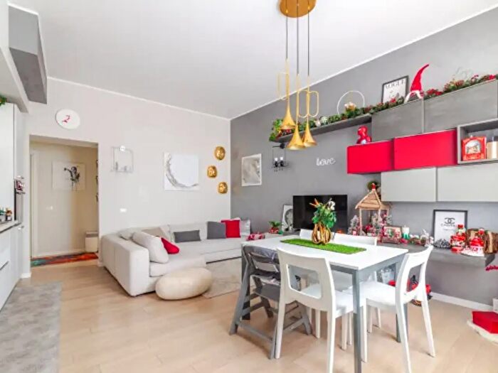 Appartamento trilocale in vendita in Milano