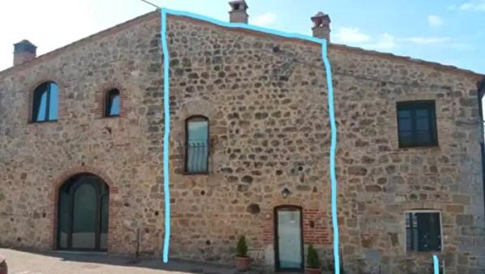 Appartamento trilocale in vendita in Via delle Rocce, Sovicille