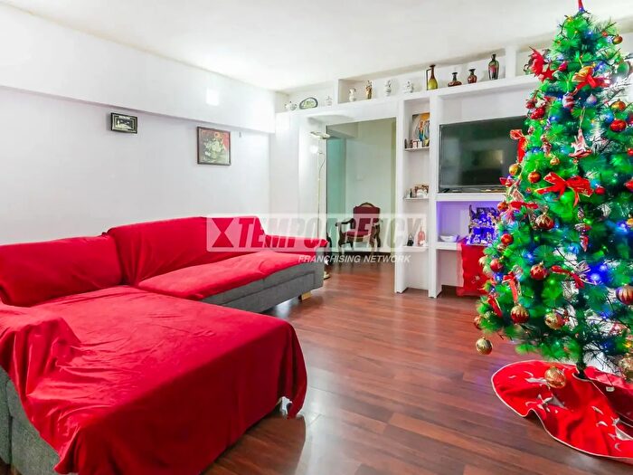 Appartamento quadrilocale in vendita in Via Dante Alighieri, Bresso