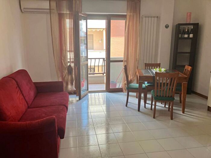 Appartamento monolocale in affitto in Via Tomaso Albinoni, Q, Latina