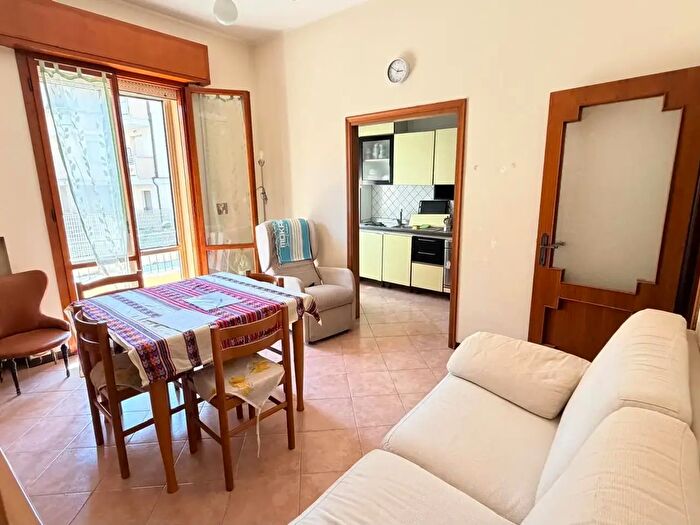 Appartamento con 6 locali in vendita in Via Turchetta, Rimini