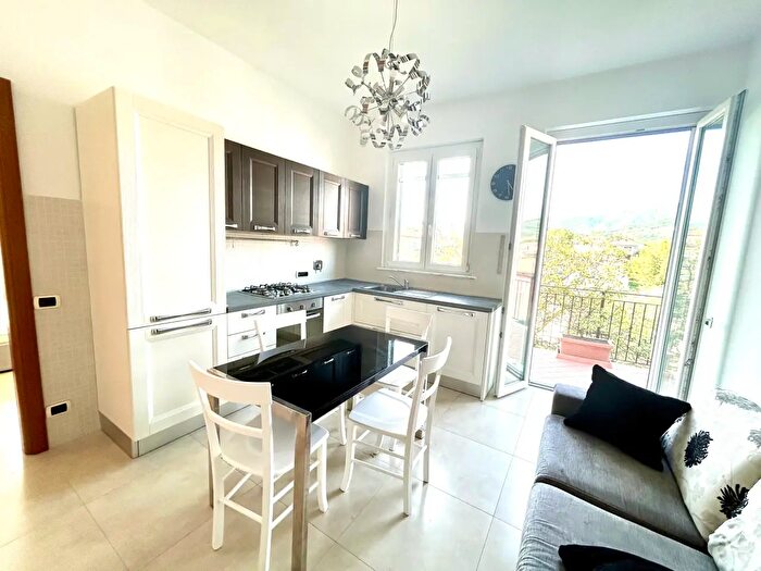 Appartamento bilocale in affitto in Via Borghetto, Fosdinovo