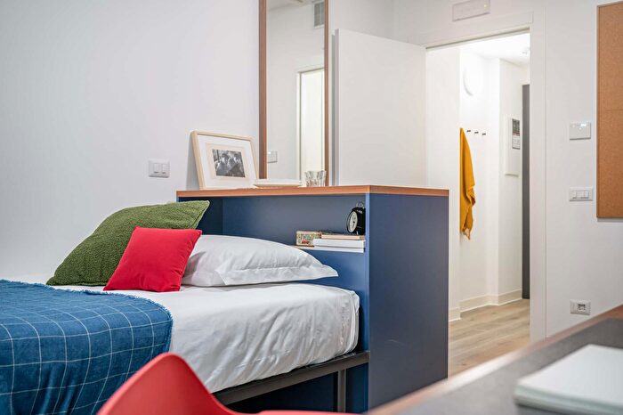 Appartamento monolocale in affitto in Via Moretta, Torino