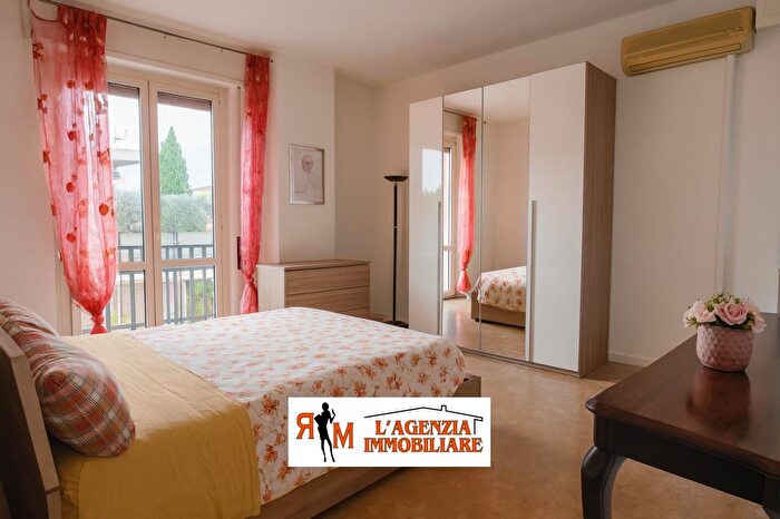 Appartamento trilocale in vendita in Via Gorizia, Terni