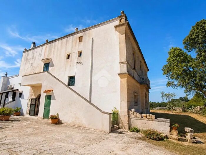 Casa con 5 locali in vendita in Ostuni
