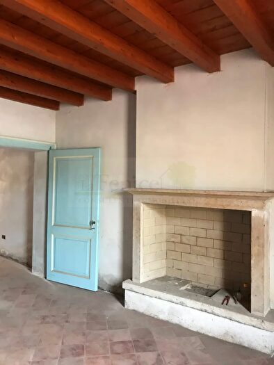 Casa con 6 locali in vendita in Via Mantova, Castel Goffredo