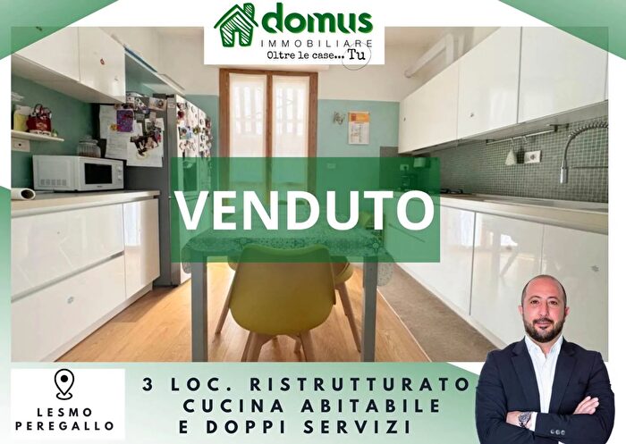 Appartamento trilocale in vendita in Via Italia Lesmo, Lesmo