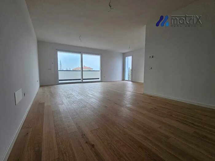 Appartamento con 8 locali in vendita in Via Argine Sinistro, Dolo