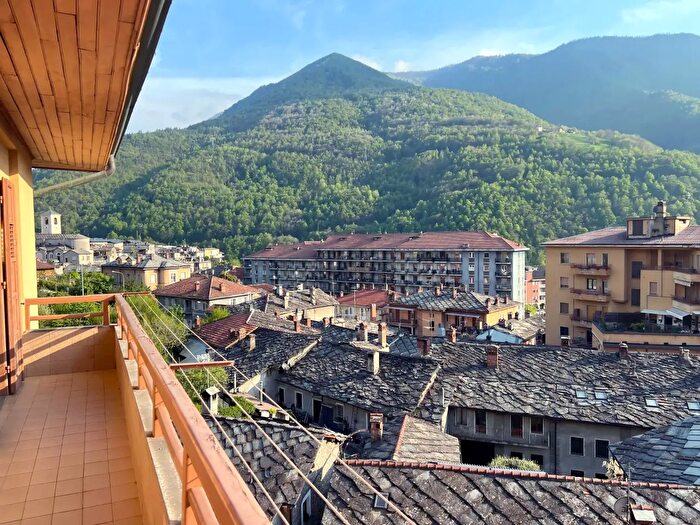 Appartamento in vendita in Viale Duca dAosta, Perosa Argentina