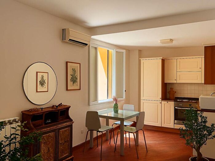 Appartamento trilocale in affitto in Via Riva di Reno, San Felice, Bologna