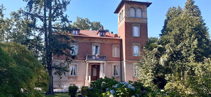 Casa in vendita in Vicolo Cohen Cruséta Vedano Olona Varese Lombardia Italia, Vedano Olona