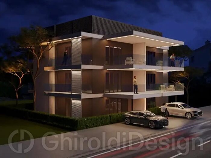 Appartamento trilocale in vendita in Viale Pietro Mascagni, Cervia