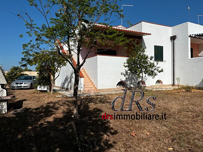 Casa con 6 locali in vendita in Lido Metaponto, Bernalda