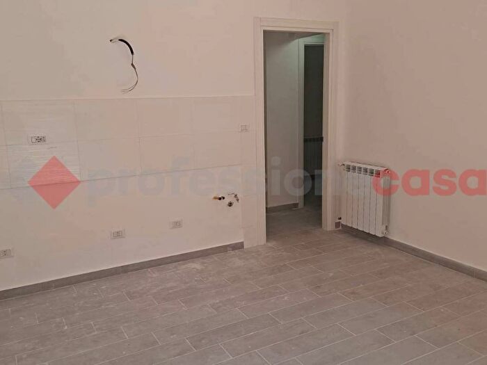 Appartamento trilocale in affitto in Via Fardella snc, Santa Maria Capua Vetere