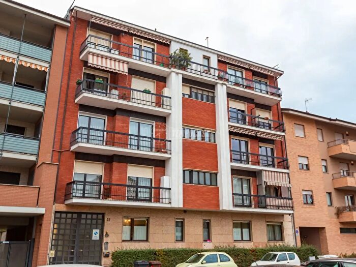 Appartamento trilocale in vendita in Via Giacomo Leopardi, Collegno