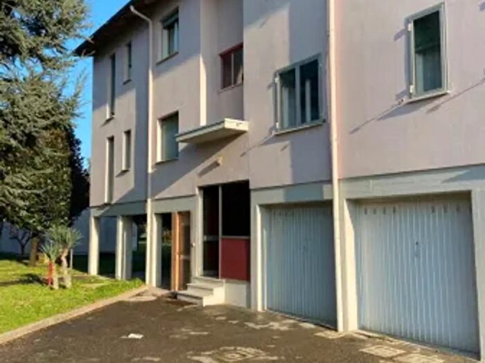 Appartamento con 5 locali in vendita in Viale Europa, Lugo