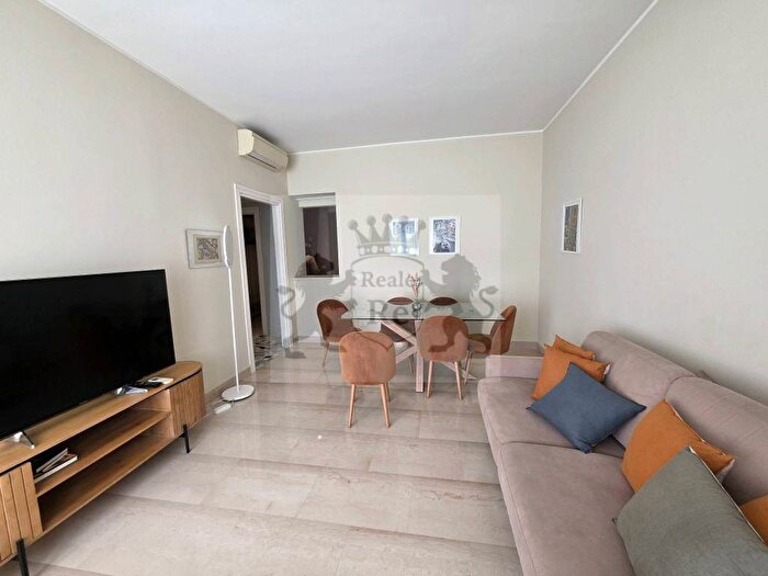 Appartamento trilocale in affitto in Piazzale Loreto, Città Studi, Milano