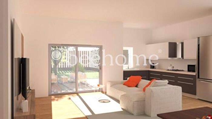 Appartamento trilocale in vendita in Via Gino di Curzio, Roma