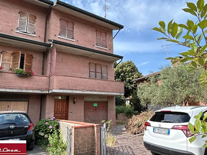 Casa con 5 locali in vendita in Via Briosi, Ferrara