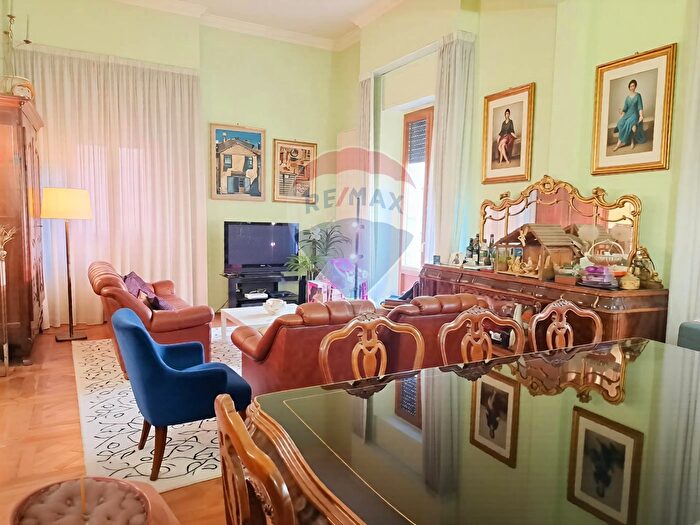 Appartamento con 7 locali in vendita in Via del Repuzzolo, Viterbo