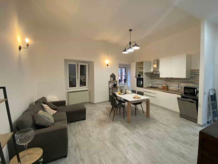 Appartamento bilocale in affitto in Via Camillo Benso di Cavour, Centro, Ferentino