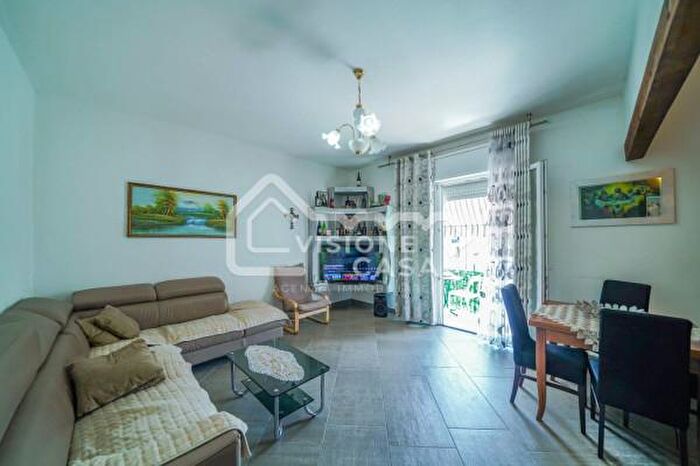 Appartamento trilocale in vendita in Rione Don Pasquino Borghi, Reggio Emilia