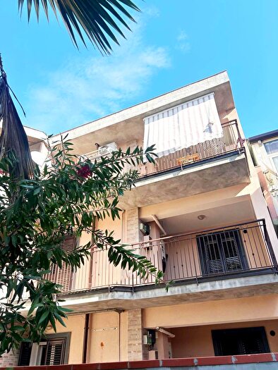 Appartamento trilocale in vendita in Mascalucia