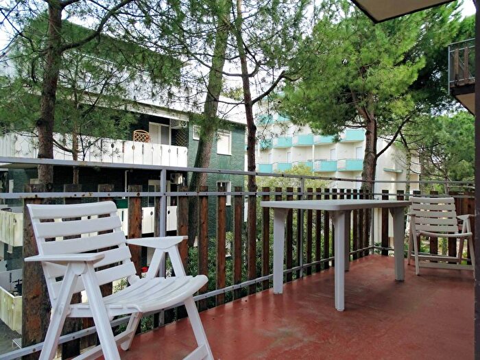 Appartamento quadrilocale in affitto in Viale Giacomo Matteotti, Milano Marittima, Cervia