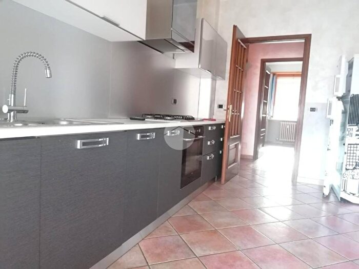 Appartamento quadrilocale in affitto in VIA DON LUIGI GIUSSANI, Centro, Narzole