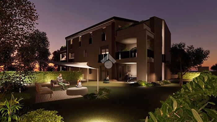 Appartamento trilocale in vendita in Via Praga, Collecchio