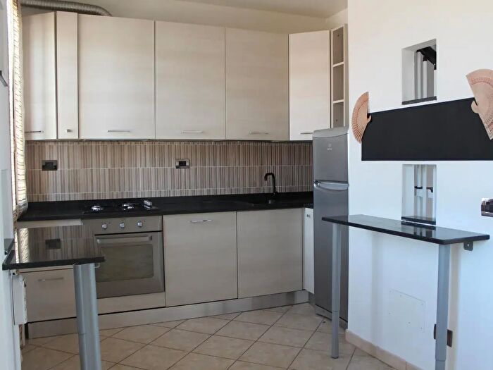 Appartamento trilocale in affitto in Santa Maria A Monte