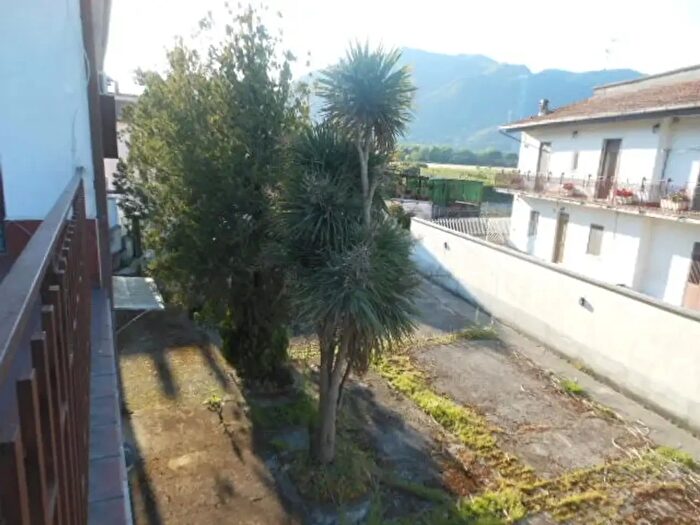 Appartamento quadrilocale in vendita in SS Venafrana, Presenzano