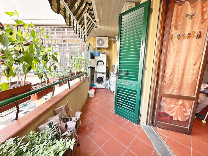 Appartamento trilocale in vendita in Campi Bisenzio