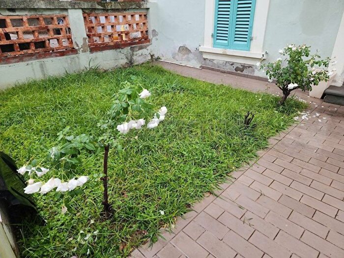 Appartamento con 8 locali in vendita in Strada Provinciale Pisana per Fucecchio, Fucecchio