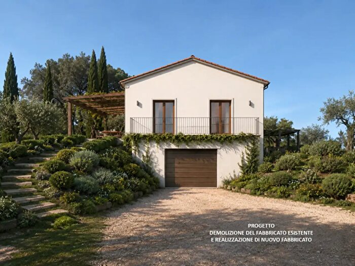 Casa con 8 locali in vendita in Palaia