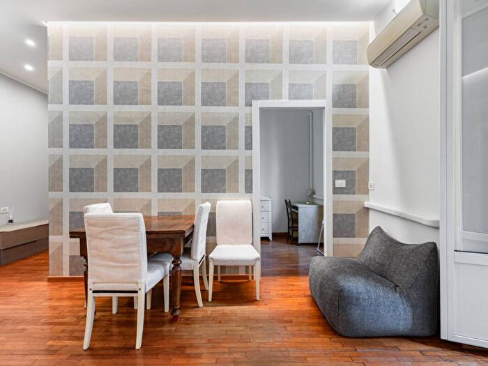 Appartamento trilocale in affitto in Via Rodolfo Farneti, Buenos Aires, Milano