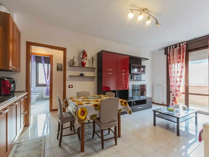 Appartamento bilocale in vendita in Via Ezio Villani, Galliera