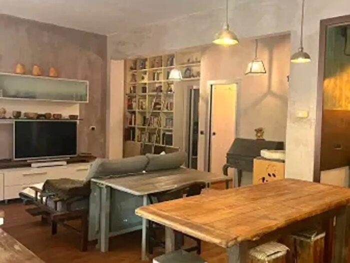 Appartamento con 5 locali in vendita in Savona