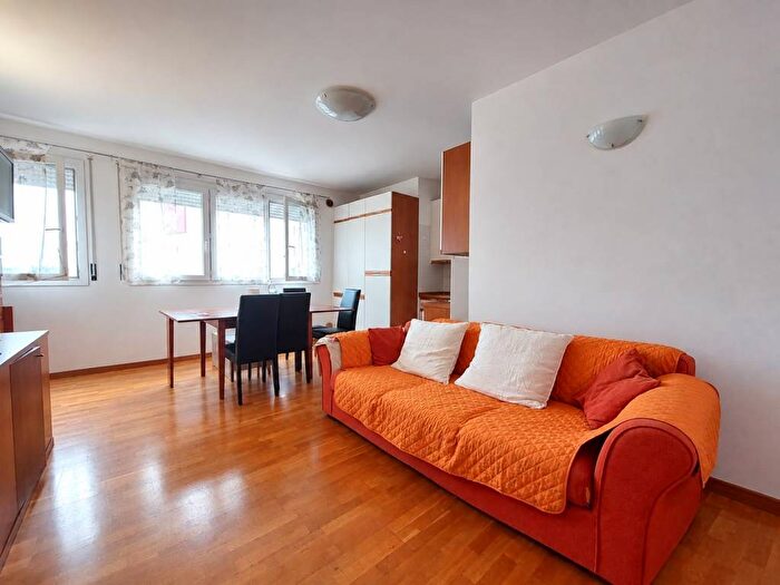 Appartamento bilocale in vendita in Via Ca' Marcello, Mestre, Venezia