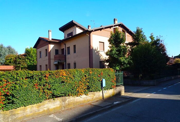 Appartamento trilocale in vendita in Via Donato Dossi a, Cornate DAdda